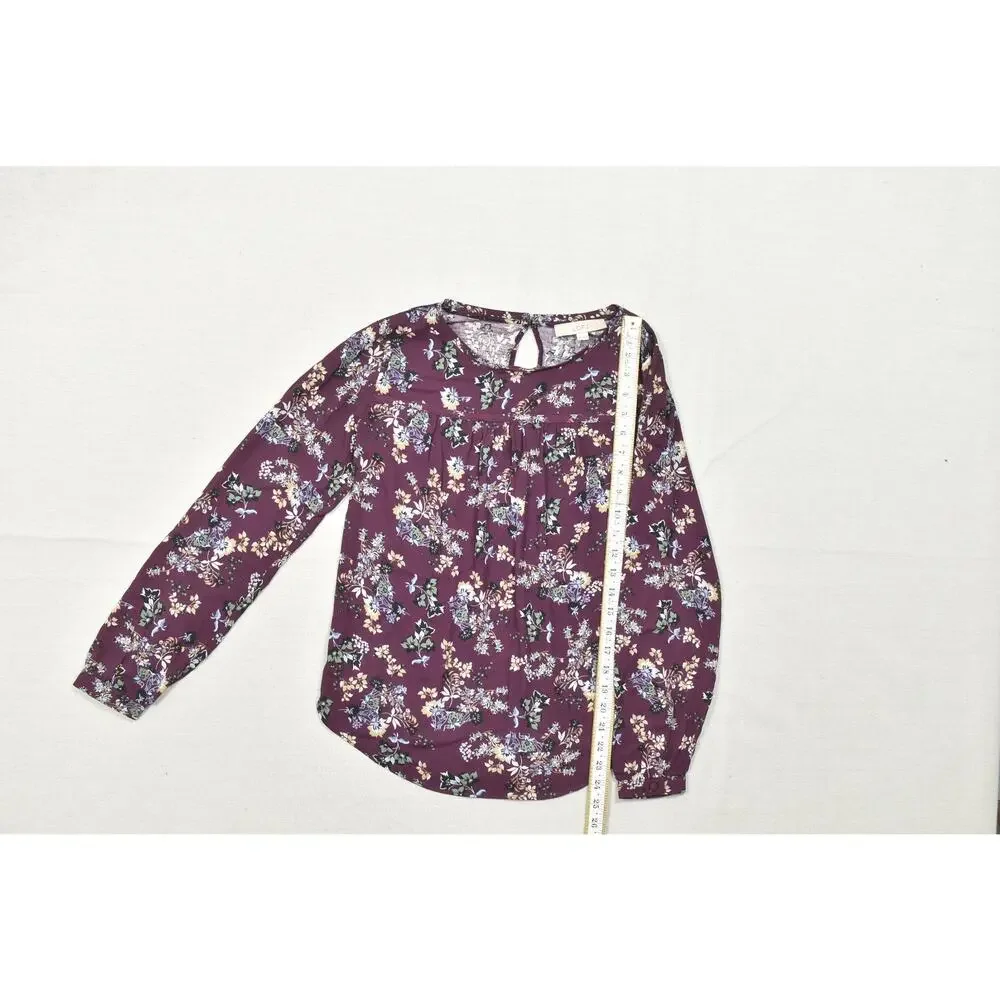 LOFT Women XS Purple Floral Long Sleeve Blouse Pleated Rayon Keyhole Back